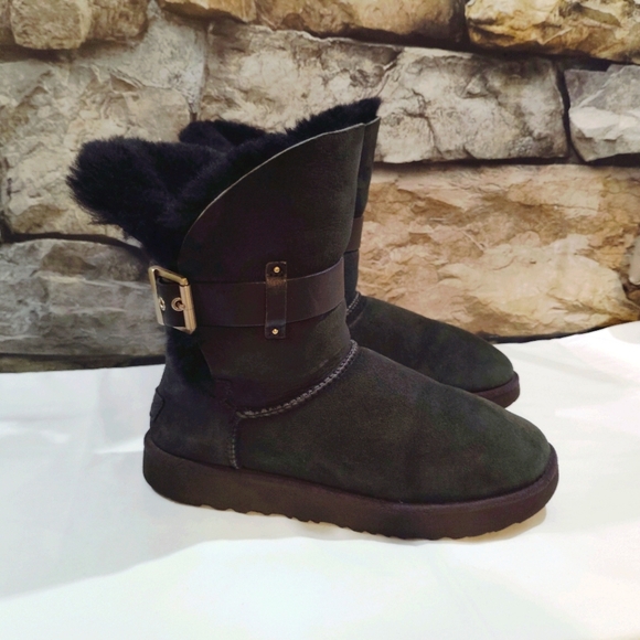 Sz 7 UGG Jaylyn Boots Suede Leather Sheepskin Insole Furry Belted Buckle Boots - Picture 6 of 17